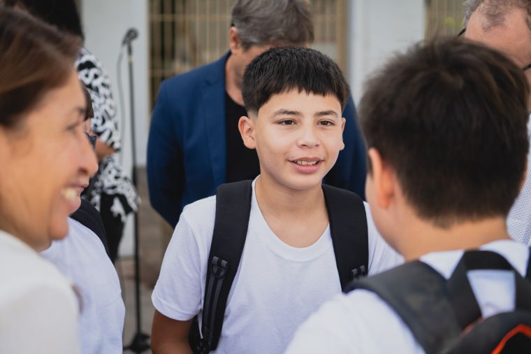 La nueva escuela secundaria abrió sus puertas en Monte Cristo