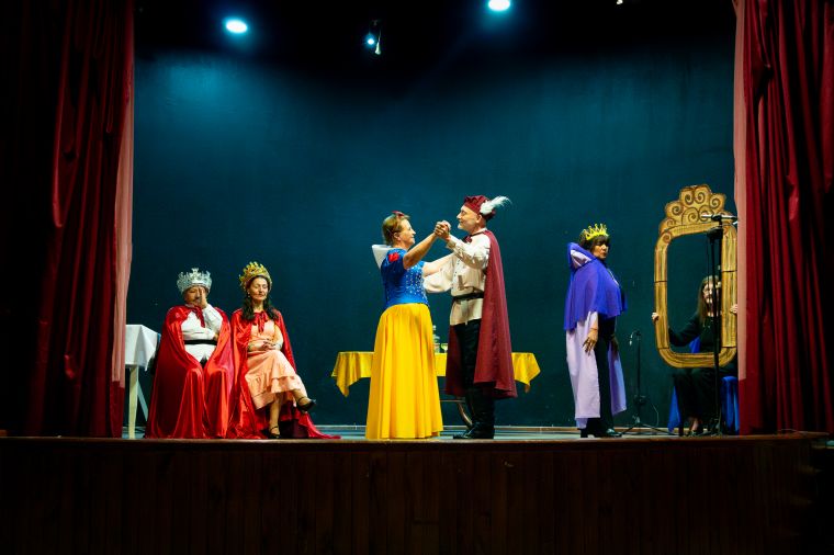 La Oficina de Personas Mayores de Monte Cristo realizó una nueva muestra de talleres