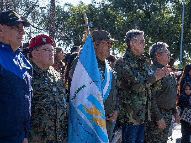 Estudiantes de cuarto grado de Monte Cristo, realizaron su Promesa de Lealtad a la Bandera