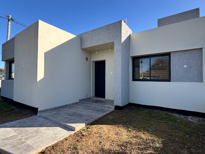 ¡Dos nuevas familias ya tienen casa propia!